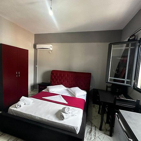 Vila New Ksamil Luaran gambar