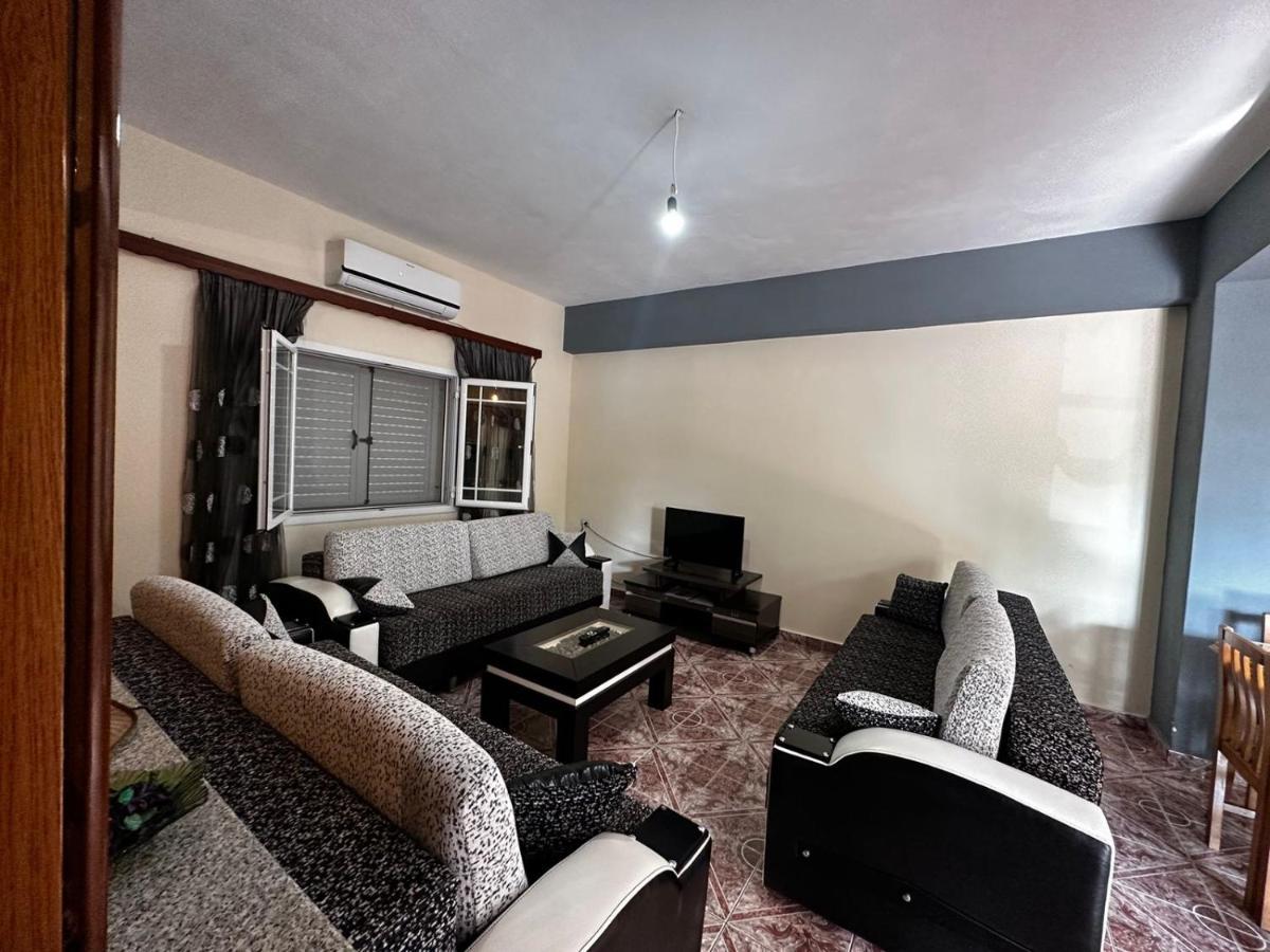 Vila New Ksamil Luaran gambar